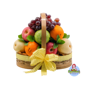Jasmine Joy parcel buah mini dalam keranjang bambu oval dengan pita kuning kotak
